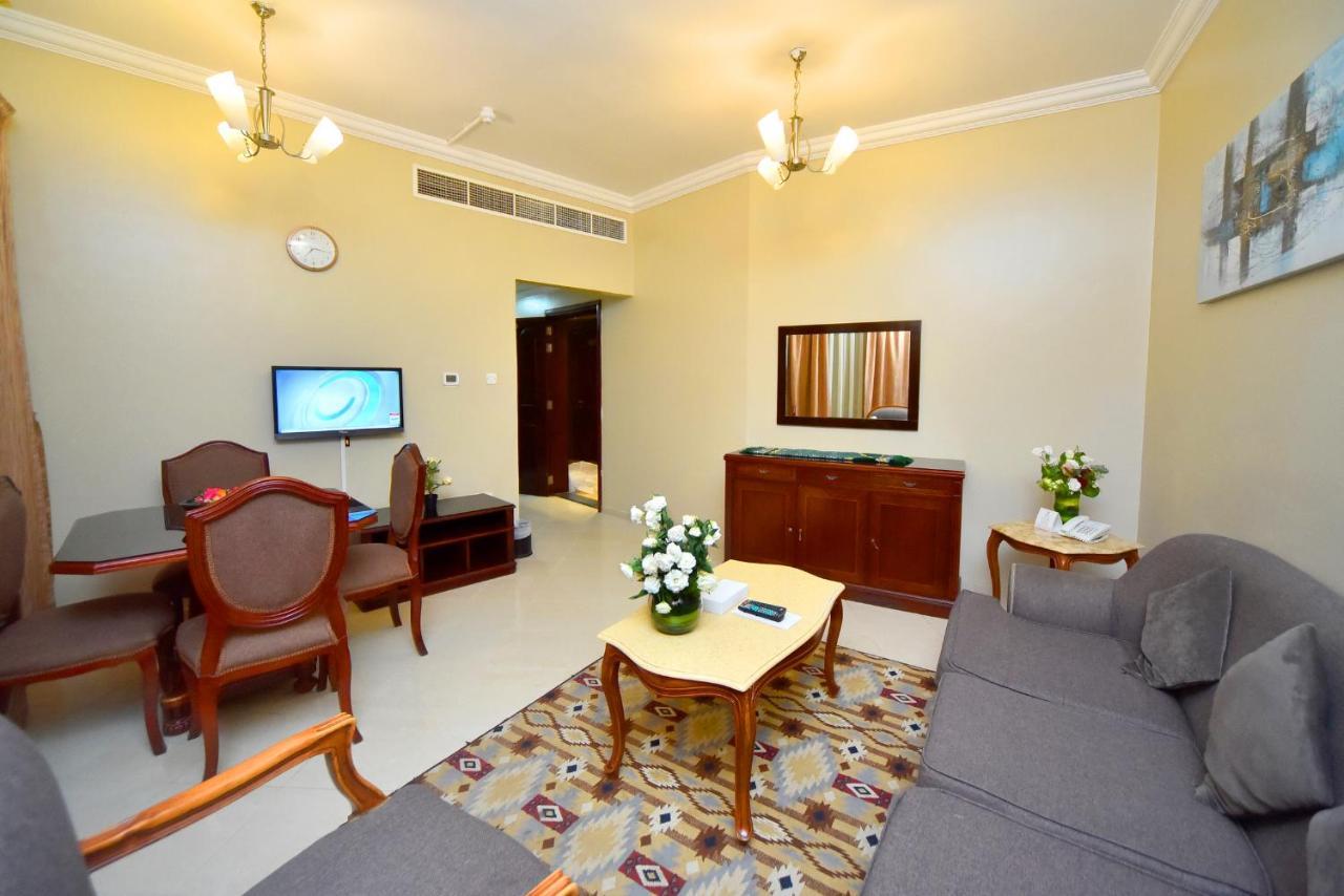 Emirates Stars Hotel Apartments Σάρτζα Εξωτερικό φωτογραφία